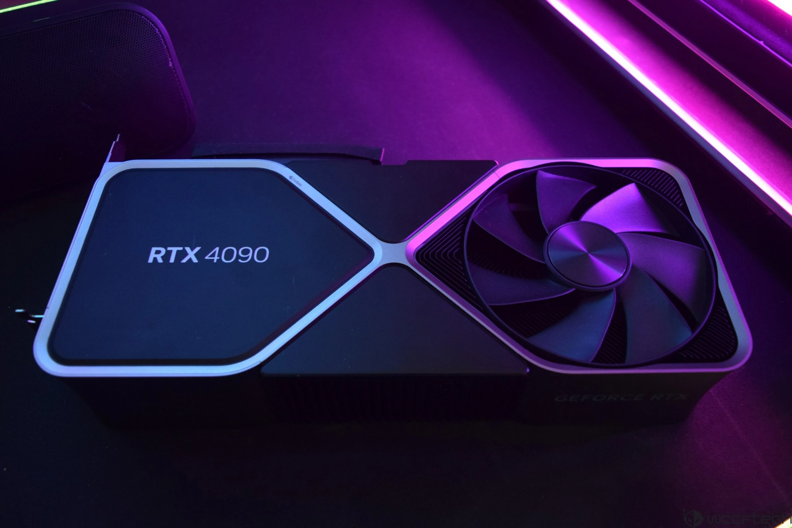 NVIDIA RTX 4090 graafikakaart PCVR jaoks